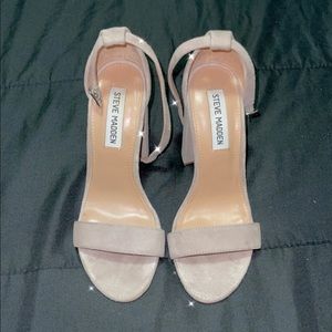 Steve Madden Carrson Heels size 7.5